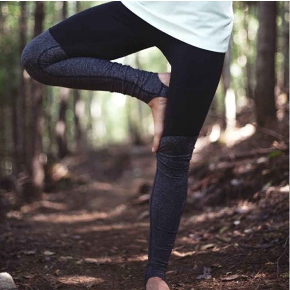Rare Lululemon stirrup Wunder Under